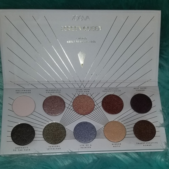 SOLD Zoeva Screen Queen Palette ndle - Picture 2 of 3